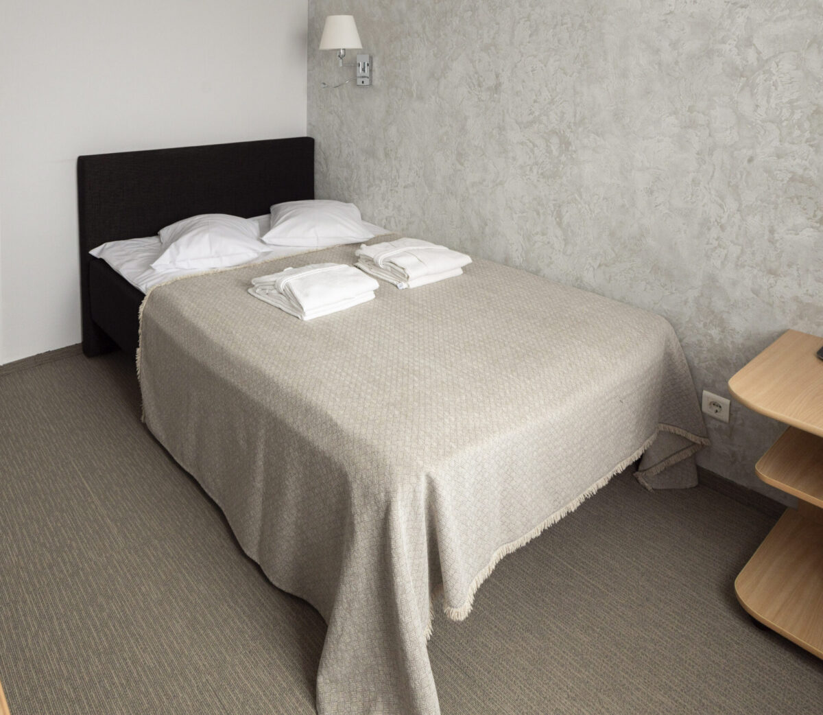 Standard room for one